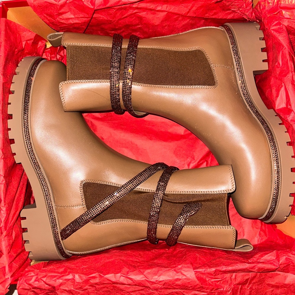 Renee Caovilla Hazelnut Cleo Crystal Boots size 40